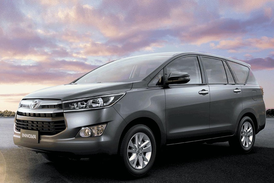 Giá xe Toyota Innova tháng 10/2020