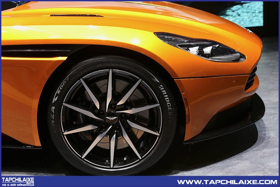 Lốp ô tô Bridgestone