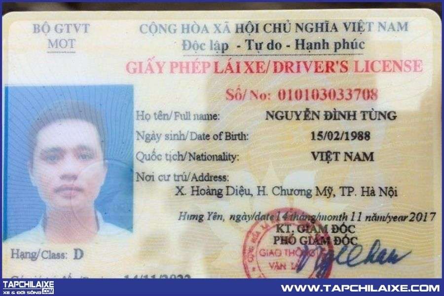 Bằng lái xe hạng D
