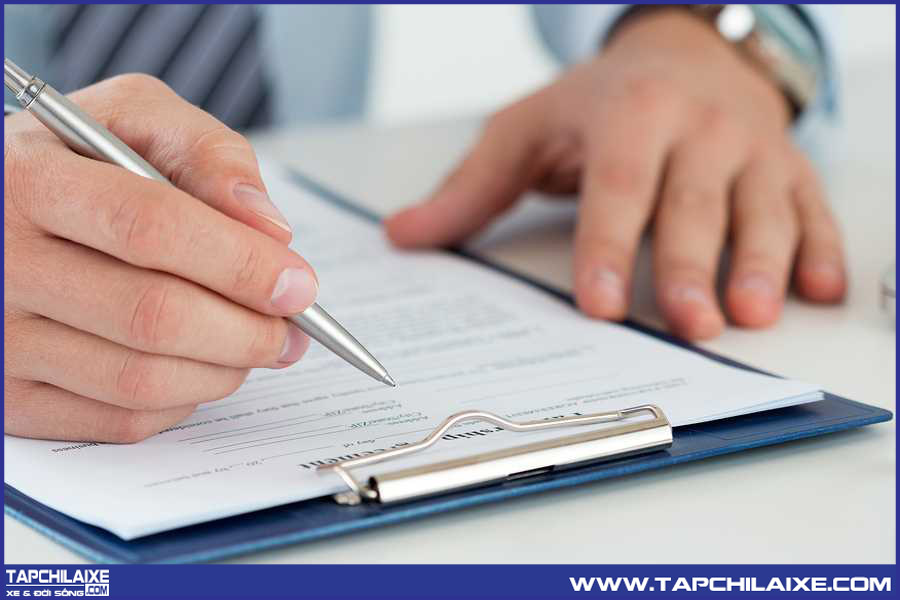 Hợp đồng chặt chẽ