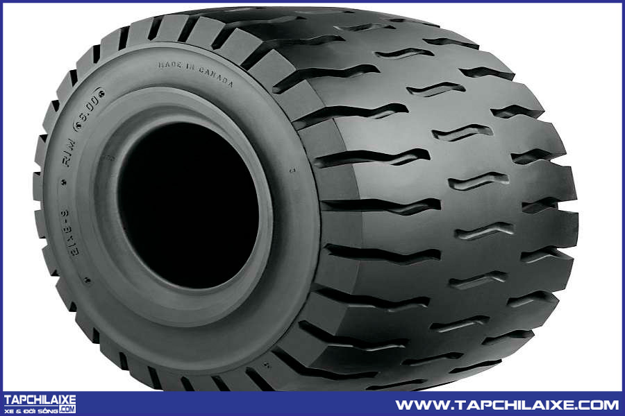 Lốp xe rãnh giun