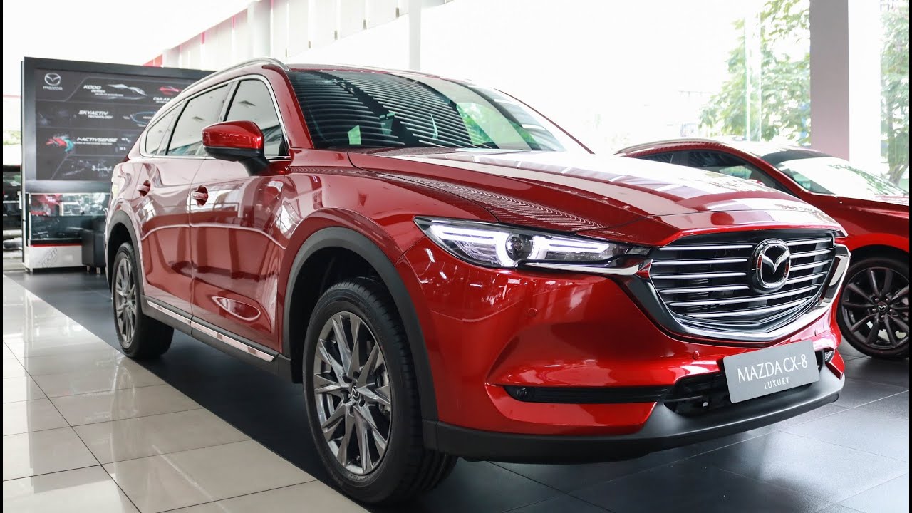 Mazda CX-8 lần đầu tiên vươn lên vị trí số 1