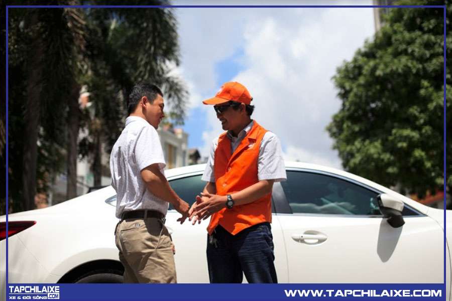 nở rộ dịch vụ đưa người say về nhà tránh công an