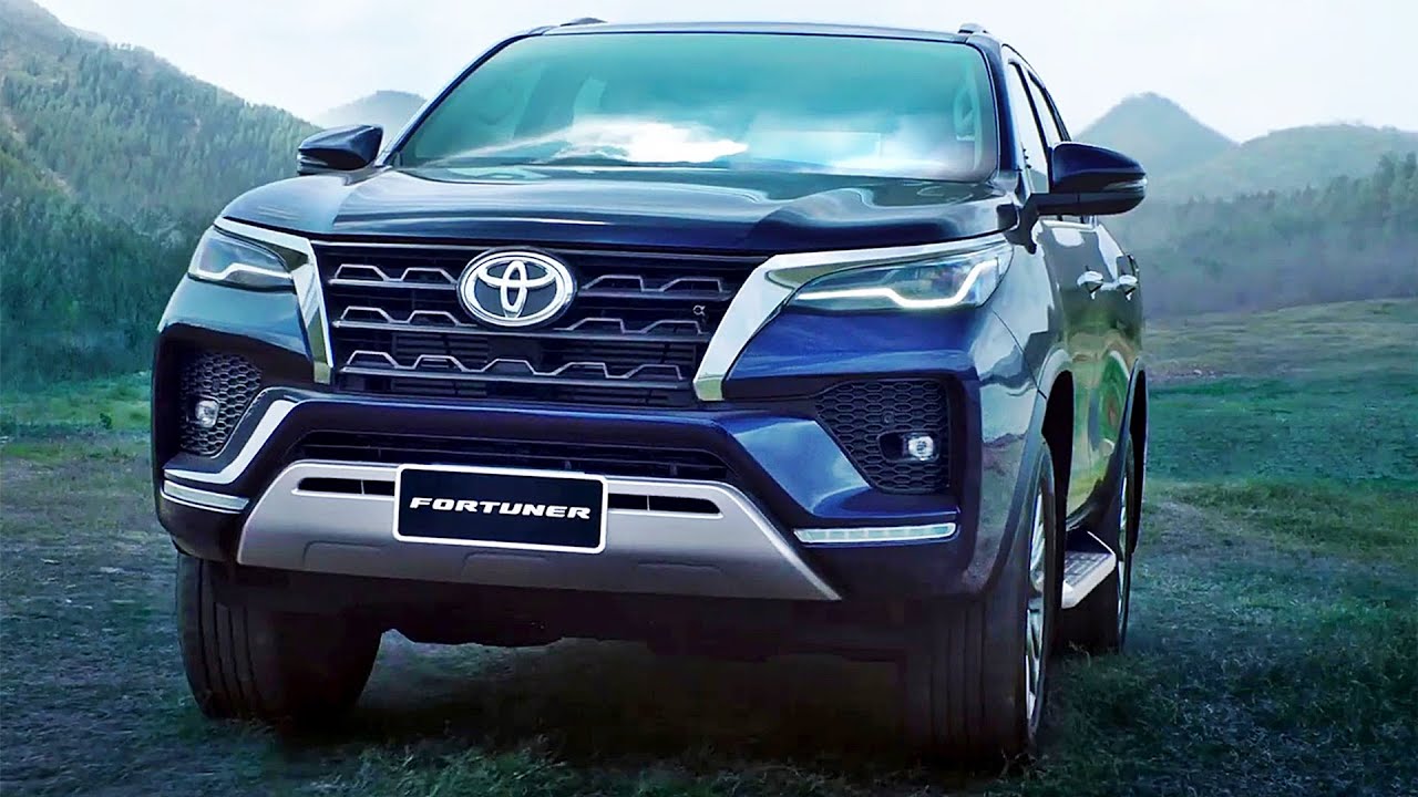 Toyota Fortuner bất ngờ bị đẩy xuống vị trí số 3