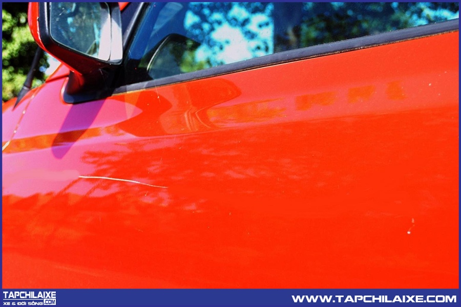 Xe ô tô bị trầy xước
